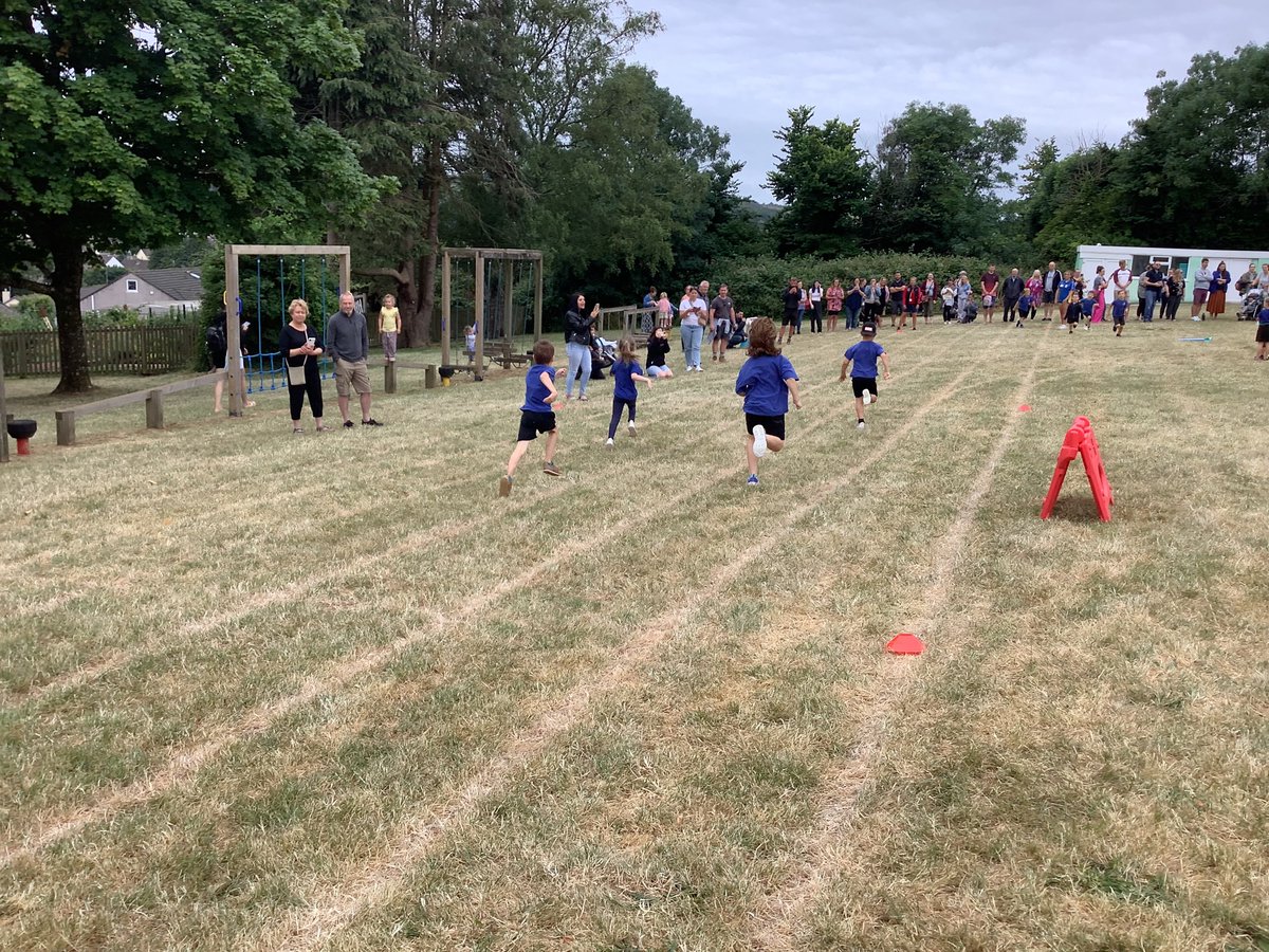 🏃‍♀️🎖️ School Games Day - Day 1 🎖️🏃

#EYFS & #KeyStage2