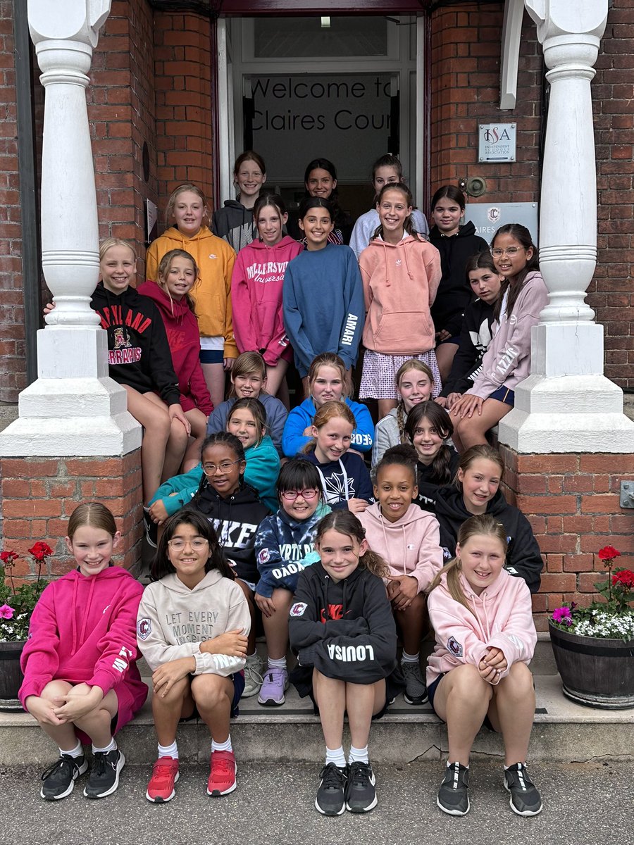 Year 6 at Claires Court tweet media