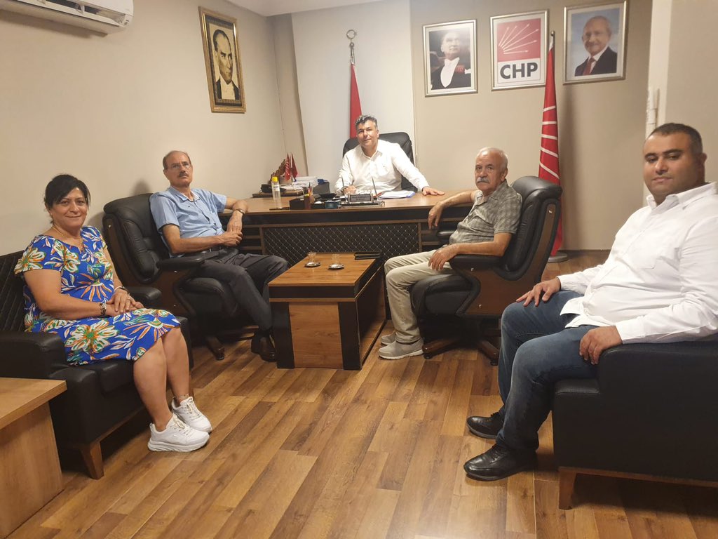 Cumhuriyet Halk Partisi Adana İl Başkanlığı’mızın organize ettiği bayramlaşma törenine katılıp, parti örgütümüzle bayramlaştık.
Ahmet Dardağan 
CHP Seyhan İlçe Başkanı
#kurbanbayramınızkutluolsun