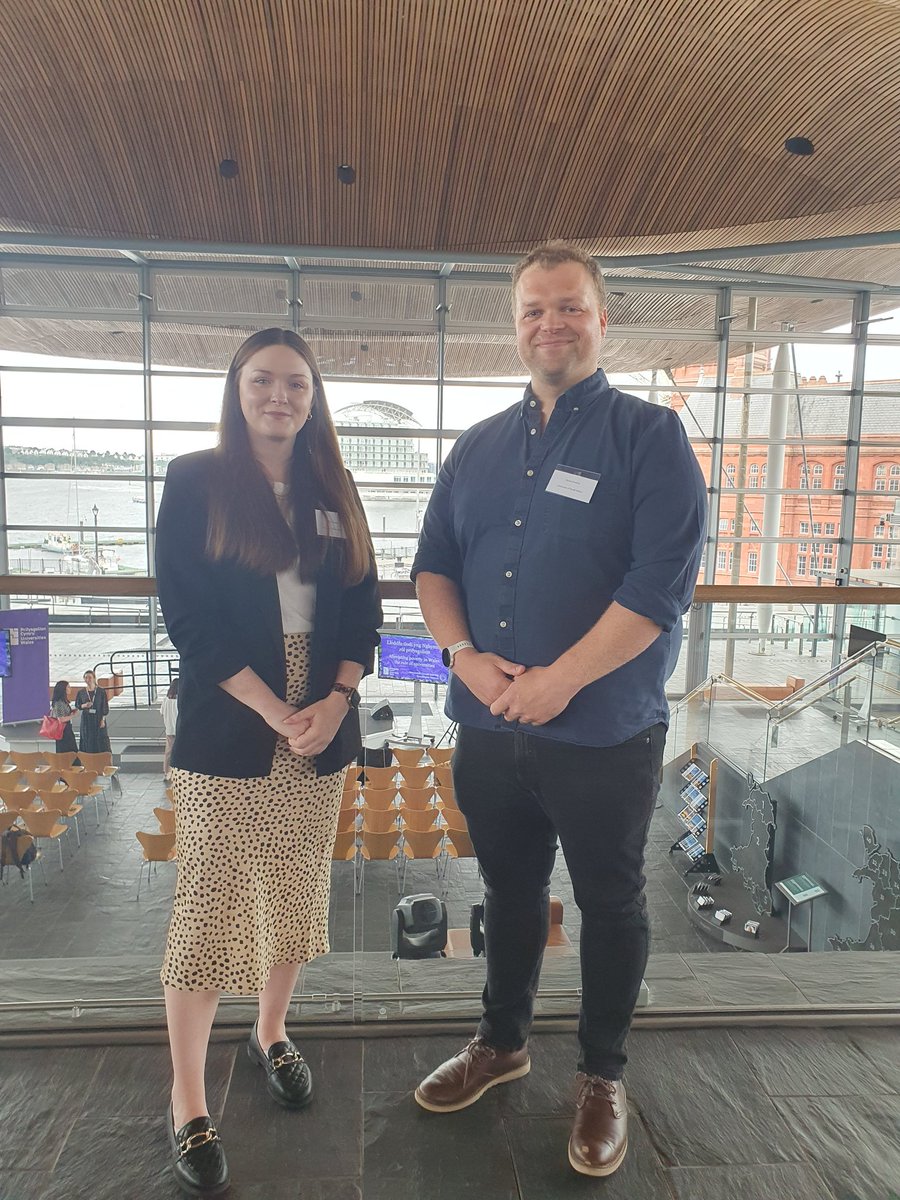 Psychology @ USW (@uswpsych) on Twitter photo Braf cael bod yn rhan o ddigwyddiad "Lledfu tlodi yng Nghymru: rôl prifysgolion" yn y Senedd yn sôn am ein partneriaeth arloesol gyda Linc Cymru <a href="/UniSouthWales/">University of South Wales</a> @linc_cymru Braf cael bod yn rhan o ddigwyddiad "Lledfu tlodi yng Nghymru: rôl prifysgolion" yn y Senedd yn sôn am ein partneriaeth arloesol gyda Linc Cymru <a href="/UniSouthWales/">University of South Wales</a> @linc_cymru