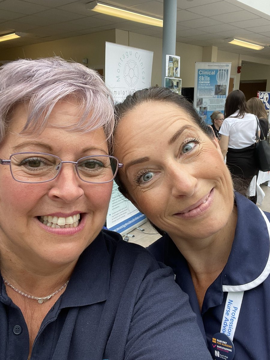 simcentre_dbth's tweet photo. Lovely to bump into old friends today #wecareintothefuture @susiclaypole #positivitypebble #yourawesome @DBH_NHSFT #resus #clinicalskills #clinicalsimulation #SimNewB the students are loving the interaction! https://t.co/ql3L7mvcQj