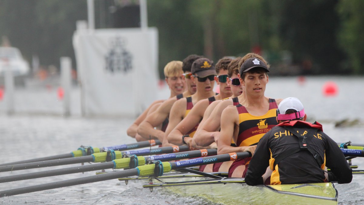 ShiplakeCollege's tweet image. First two races of #HRR Day 1 done and our 1st VIII beat Green Lake with a verdict of 'easily' and the Girls' A Quad beat Great Marlow School by 2½ lengths. Looking forward to hearing the #ShiplakRoar again this evening at 6.40pm (Girls' B Quad) and 7.00pm (Boys' A Quad). #GoBees