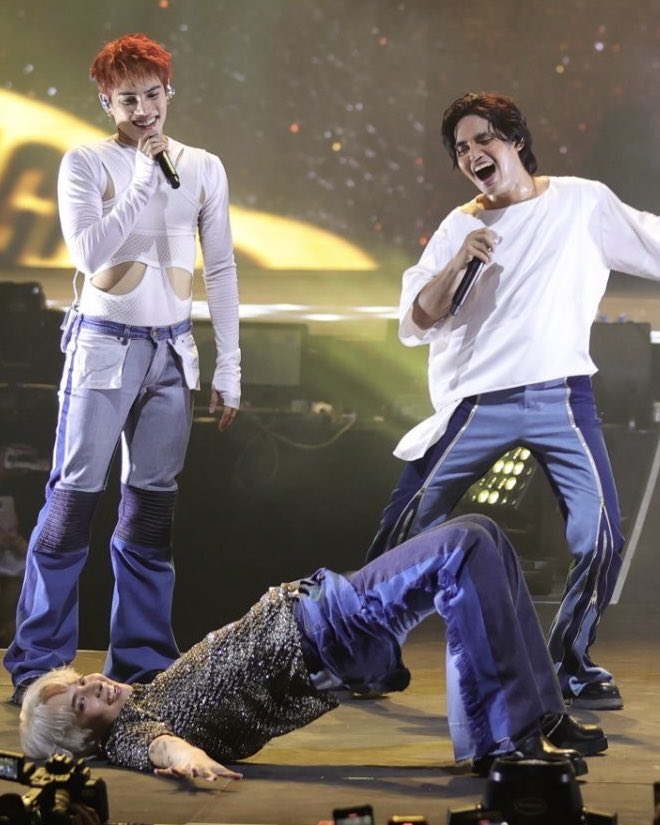Paano ulit yun BuJah <a href="/jah447798/">🏕</a> ? 😂😂

#SB19PAGTATAG #TheBigDome #SB19 #PAGTATAG      #PAGTATAGWorldTourManila #SB19PAGTATAGatTheBigDome
