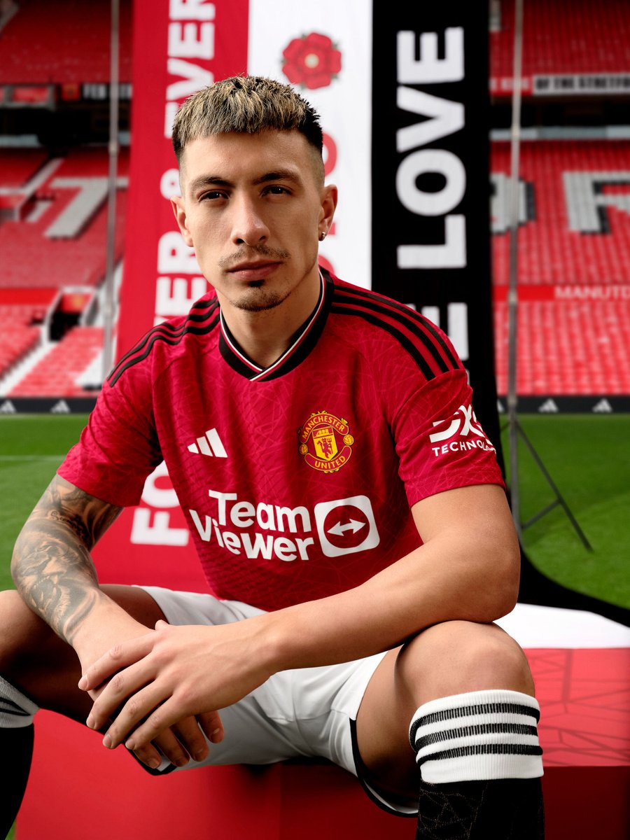 SportsLeoAfrica's tweet photo. The official release of the Manchester United kit.
Rate the shirt on a scale of 10.
๐ธ: Utdreports
#GlazersOut Welcome to the Arsenal #MUFC Old Trafford #Maunted #Transfernews Marcus Rashford #MUFC_FAMILY Marcus Rashford https://t.co/dLiS74KYcw