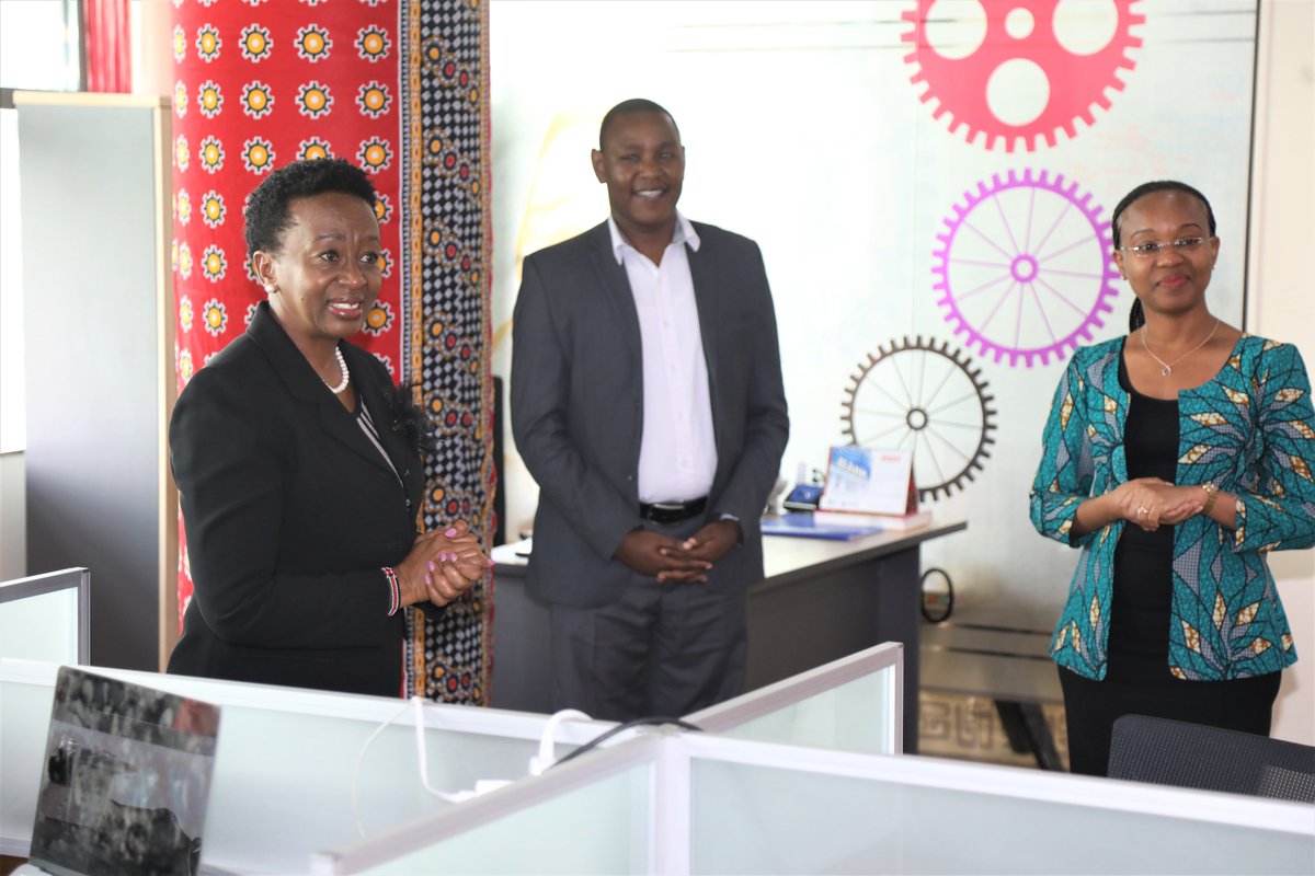 Eva Muraya tweet media