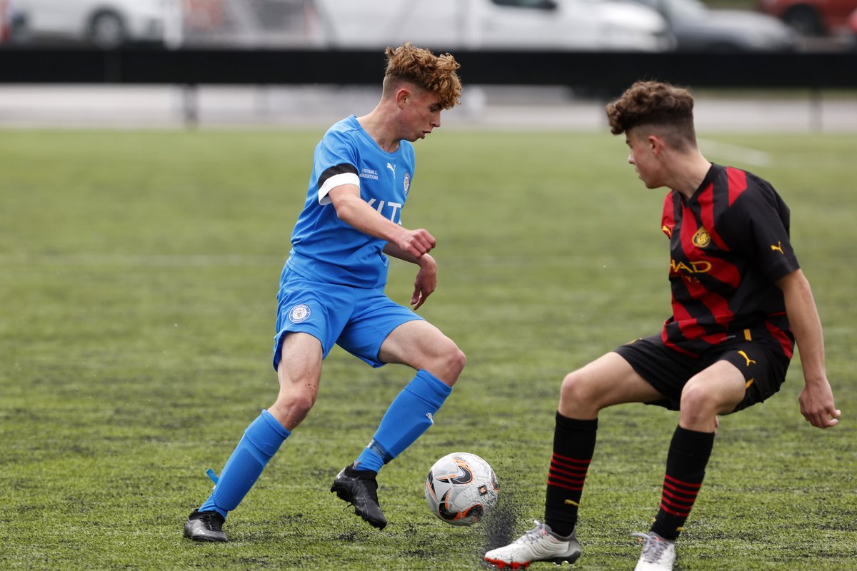 SCFCFootballEd's tweet photo. 👏👏 Well done to Conor Harte and Joe Moore, who will both be coaching in California this Summer through Challenger Sports, before starting University in September!

👊 Smashing it, lads! https://t.co/RhLCIaS6NJ