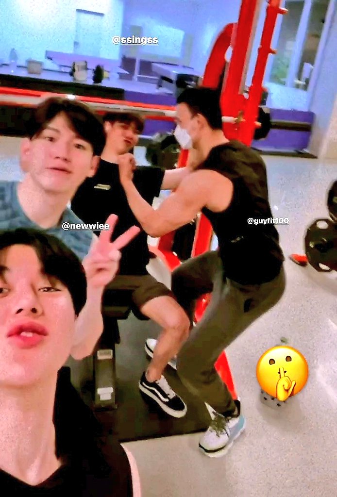 tpwkx_'s tweet image. #Armwc IG

#Newwiee #ssingss 
😗🏋🏻‍♂️😊✌🏼😁

&quot;🤫&quot;