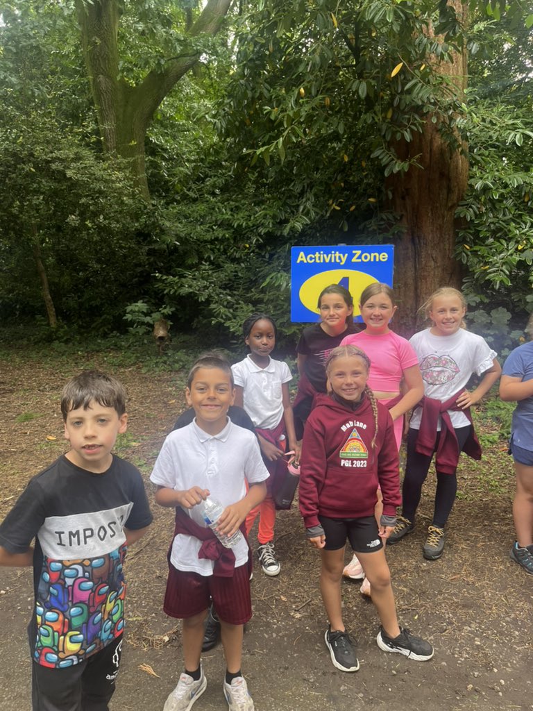 Miss Flynn tweet media