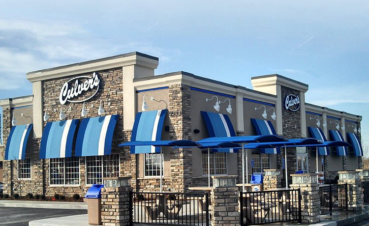 Culver’s has among the most intense vetting process I’ve seen. This explains why their AUVs are >$3,200,000 and store failure rate is nearly 0%

Discovery day is a 6 day process of working in the restaurant for 10 hour days unpaid to see if you want to move forward

16 weeks of…