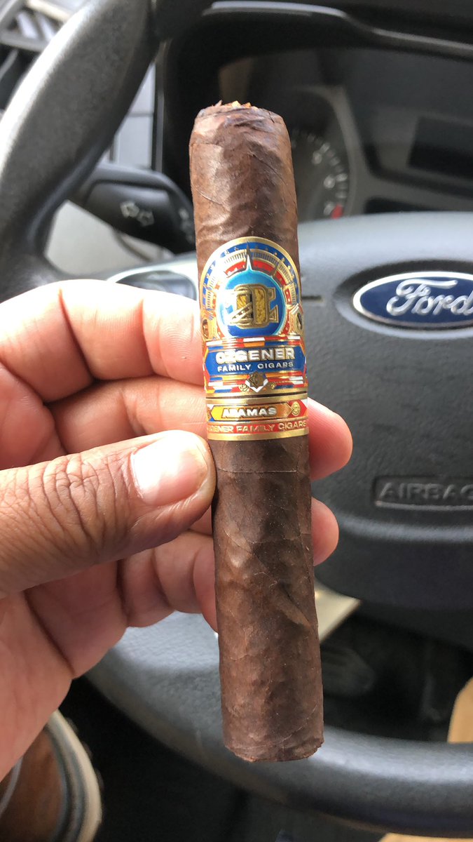 #cigars my partner told me is to early for a dark roast coffee , cocoa powder and dark spices. And I say heck no