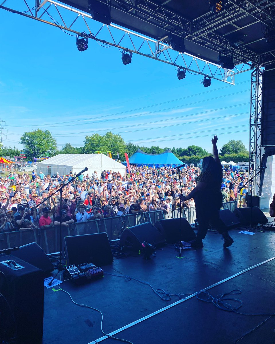 Looking forward to this view again 
#askernmusicfestival  #askerusicfestival2023 #musicfestival  #musicfestivals #livemusic #festivals #bands  #singers #hosting  #stagehost  #backstage  #onstage #offstage  #onstageoffstagebackstage  #compere  #music  #razorlight #thornhurstmanor
