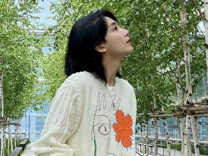 shujisunshine's tweet photo. Arkanghel — coupjeong au

wherein there's Ari who's last chance to live is surgery and then there's Stell, a neurologist in New York who found himself going back to the Philippines to perform a surgery that the patient asked him himself through an email he sent two weeks ago https://t.co/CovZcnCWIM