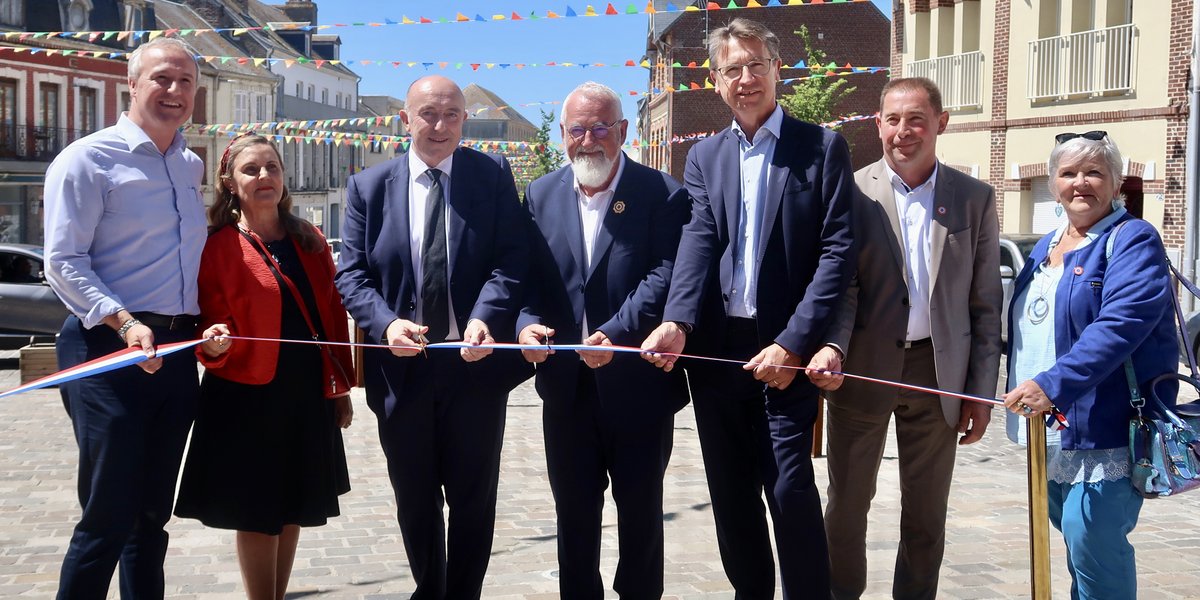 Le nouveau centre-bourg d’Ault inauguré
bit.ly/3PAJHtU

#aménagement #ault #frontdemer #résilience #hautsdefrance #GoSomme
