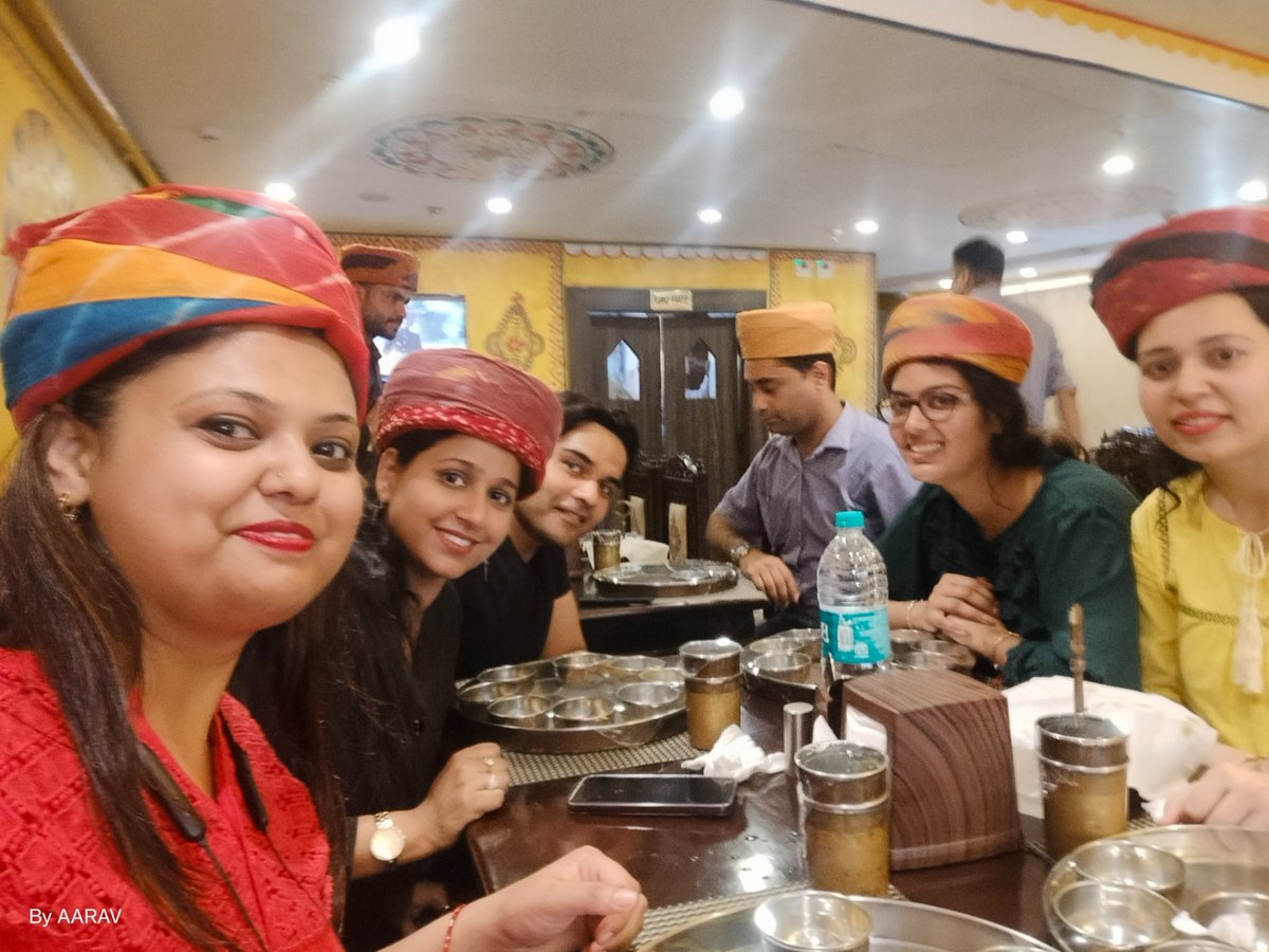 Kiet_edu's tweet photo. #KIET_Group_of_Institutions took a significant step in prioritizing #employee #welfare and fostering strong relationships. Along the same line, the #Computer_Science_Department organized a #team_lunch at Ghoomar Restaurant.
#KIETGZB #kietengineeringcollege #KIET #AKTU #AICTE https://t.co/cSnIaTy4lJ