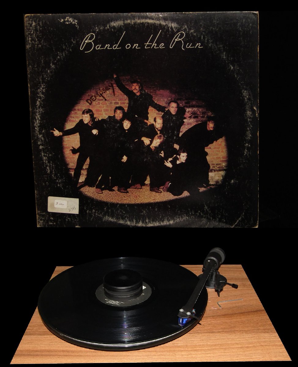 Paul McCartney and Wings - Band on the Run #vinyladdict #vinylcollection #vinyljunkie #vinylreleases #vinylrecords #vinyllove #vinylcommunity #vinyl #nowspinning #NowPlaying