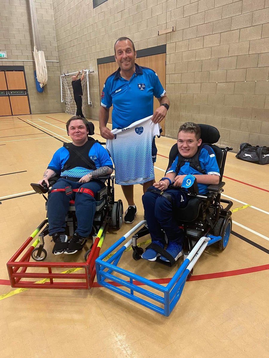 We would like to send our deepest condolences to Ryan's family and his wife Rosie 💙2/2