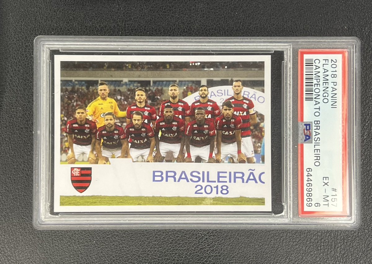 Giveaway time! 

This is the ONLY Flamengo Rookie item for Vinicius Jr. This is earlier than any other Vini item 🥶

Also features other stars like Paqueta (RC) and Rodinei.

To enter:

- RT and Follow me 
- Extra entry if you @ someone

This draws in 1 week, worldwide entry. GL