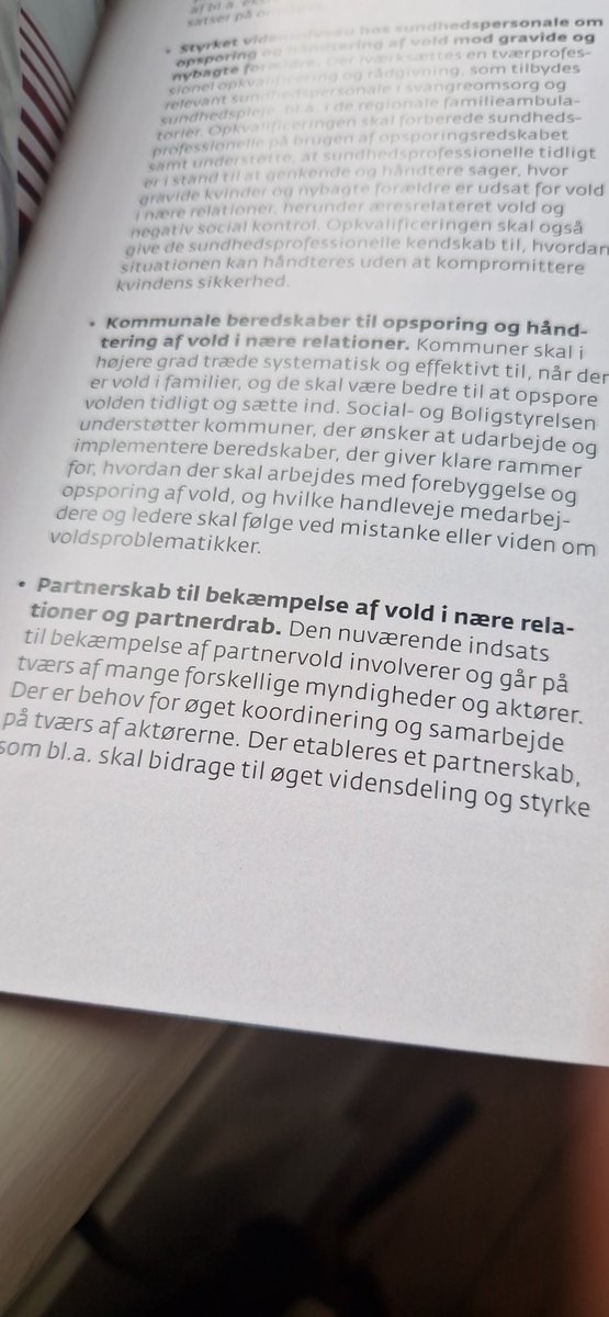 LOKK er md til lancering af regeringens handlingsplan mod partnervold og partnerdrab i dag hos Danner. Vi glæder os til at bidrage med krisecenterfaglghed i det nationale partnerskab, som er et af de gode initiativer i planen #dksocial