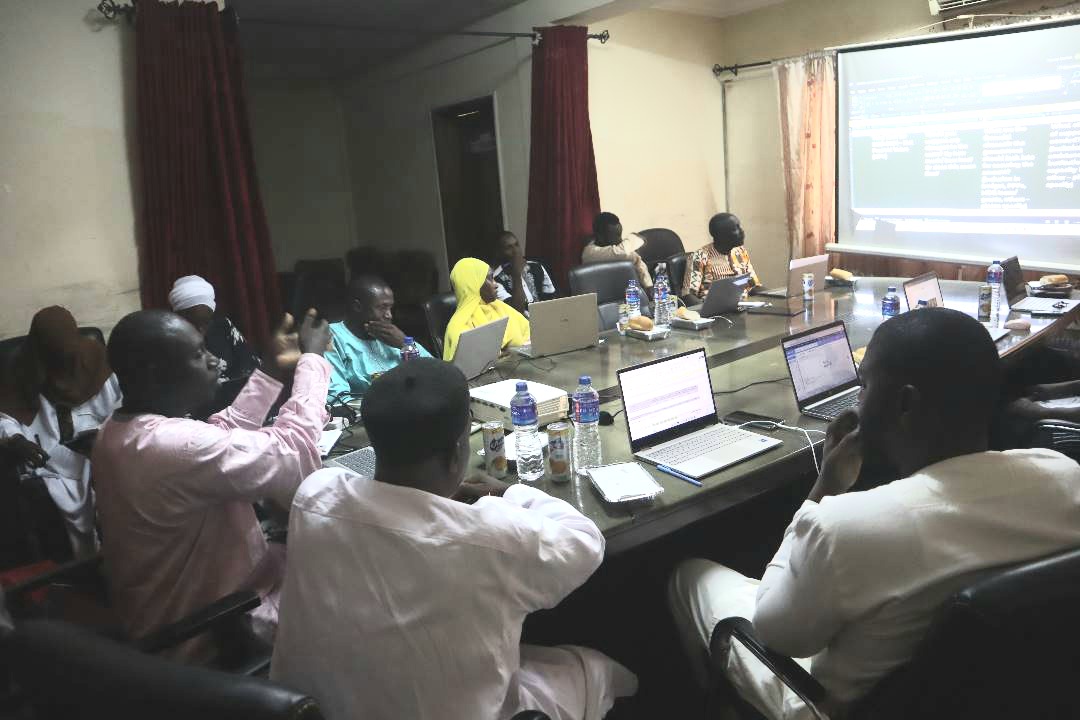 Meccnar_Gambia's tweet photo. Last week, together with stakeholders, we reviewed the Gambia's #NDC Partnership Draft Report.
The implementation of the #NDCP will enhance the country’s access to and mobilization of climate finance for climate change mitigation and adaptation. https://t.co/pirsmRVkYk
