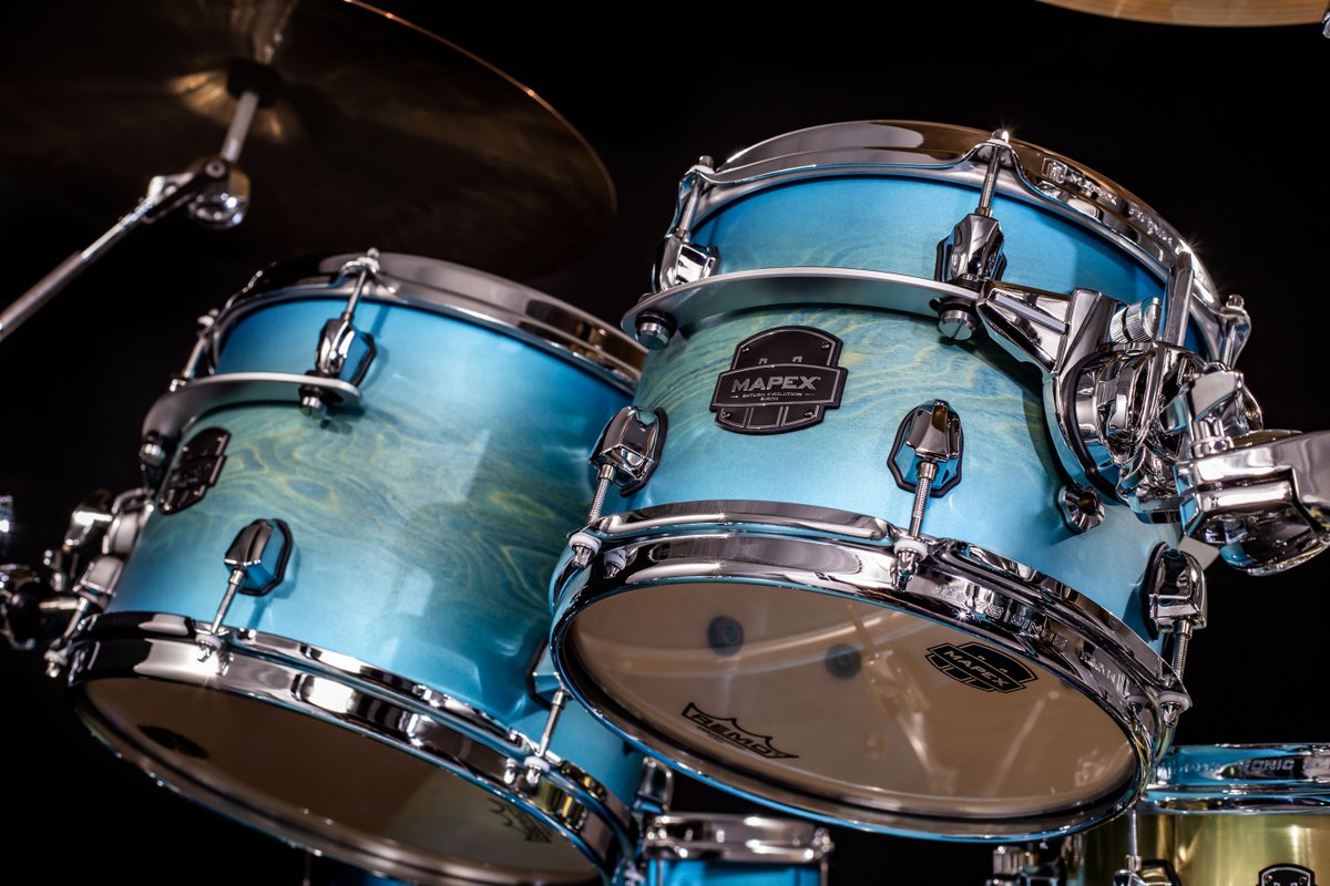 Saturn Evolution in Exotic Azure Burst.

Contact your local Mapex Dealer for more info.

#mapexfamily #saturnevolution #playmore