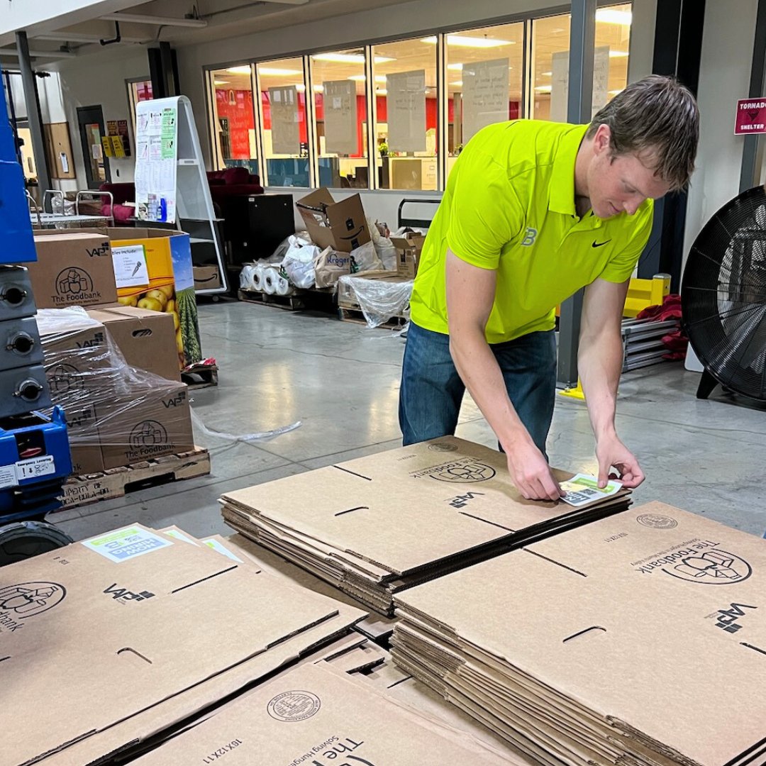 The Foodbank, Inc. (@thefoodbankinc) on Twitter photo We are thrilled to announce our partnership with <a href="/BarryStaff/">BarryStaff</a>! They will be sponsoring our Emergency Boxes. A few staff members joined us last Thursday to help assemble Emergency Boxes and add Barry Staff stickers. Thank you for supporting our mission to eliminate hunger! We are thrilled to announce our partnership with <a href="/BarryStaff/">BarryStaff</a>! They will be sponsoring our Emergency Boxes. A few staff members joined us last Thursday to help assemble Emergency Boxes and add Barry Staff stickers. Thank you for supporting our mission to eliminate hunger!