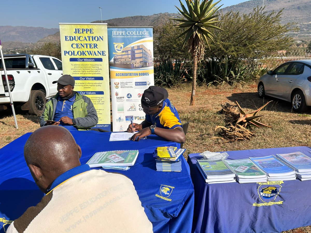 KST_DWSD's tweet photo. Exhibitors have set-up their stalls and are ready to guide and give insightful information to the learners. @Kagiso_Trust @CAPSMediaSA @edu_limp
#PartneringforExcellenceinEducation
#KSTDWSD https://t.co/xrxkUF01iJ