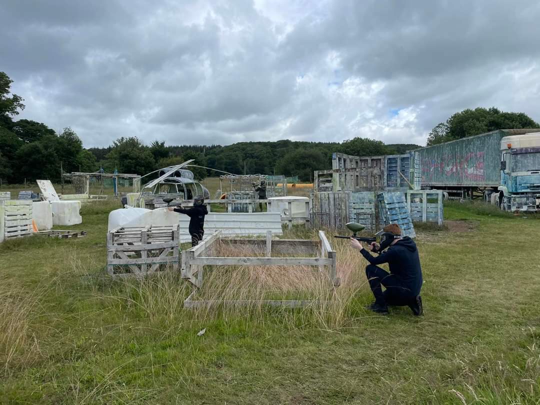 ArdAcadCompBus's tweet photo. We had a fantastic time @scottishassault getting soaked and muddy on the assault course and paintballing 🚁🌧️ thanks for having us! https://t.co/G0fu0UdX3p