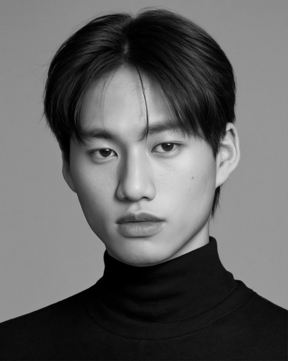 imemerang's tweet photo. Bukti yang aku ni handsome je cuma duit je tak berape nak ade untuk disiapkan 🥹☺️. https://t.co/cQSVVxQ6F3