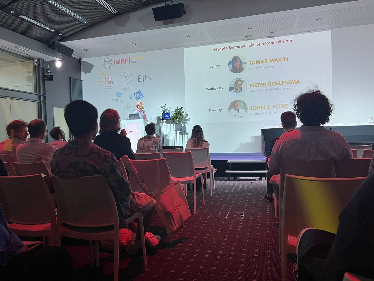 Dr Astrid Zeman tweet media