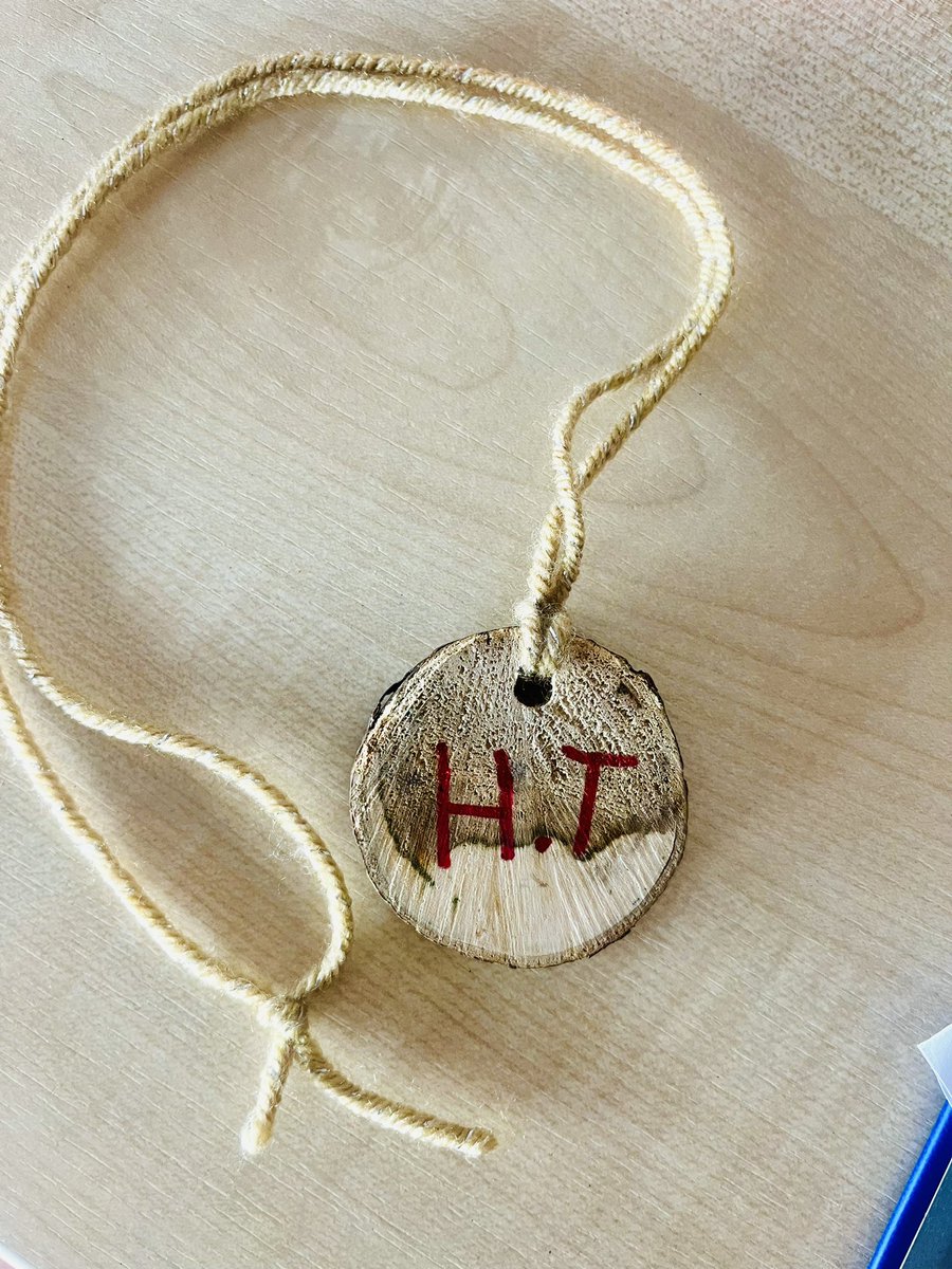 TipperHatti's tweet photo. A lovely handmade gift from one of my pupils as an random act of kindness for #WorldWellbeingWeek 🩵 https://t.co/7I4XnFQaVL