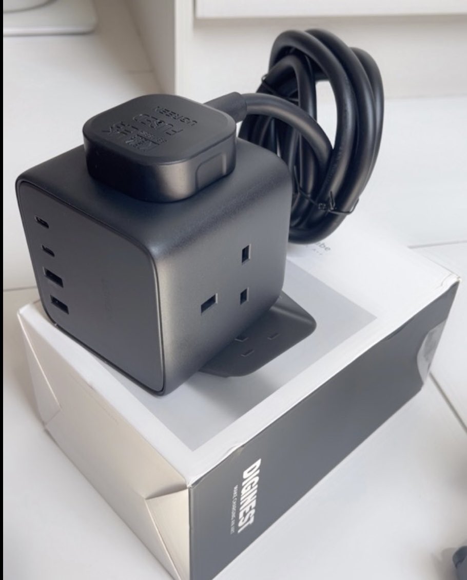 shopeetiktok_MY's tweet photo. Pergh Byk giler device aku bole charge pakai ugreen socket ni 

(Thread) https://t.co/8Um58TXKjQ