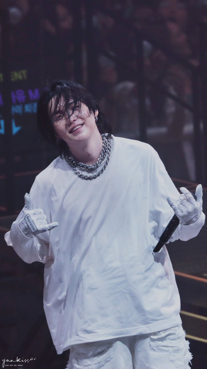 Yunkiss309's tweet photo. 230624 Agust D  'D-DAY' in SEOUL Day-1
🤯
#SUGA #AgustD #슈가 #민윤기  
#방탄소년단  #BTS 
#D_DAY_TOUR_SEOUL 
#AgustD_SUGA_Tour_in_Seoul 
#D_DAY #SUGA_AgustD_TOUR 
@BTS_twt https://t.co/3G6qbevitw