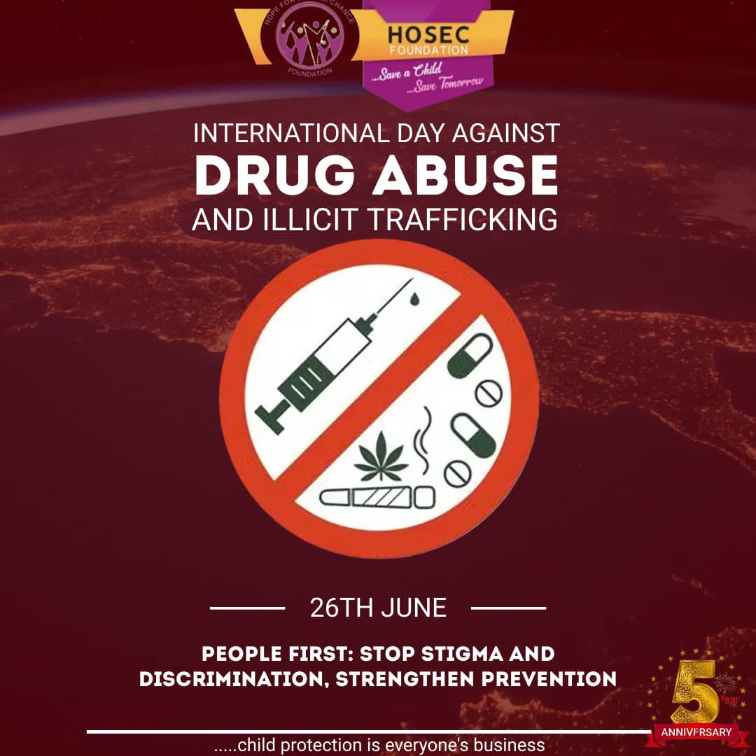 ibkotesile's tweet photo. Good afternoon. It’s 360 Parenting 0’clock.  You need to take a break right now. Get your radio set tuned to Honor 103.5FM or via https://t.co/2HPqbNzdAY. 

Let’s talk about a drug free Nigeria. Tell everyone! https://t.co/oFfQUR2KDu