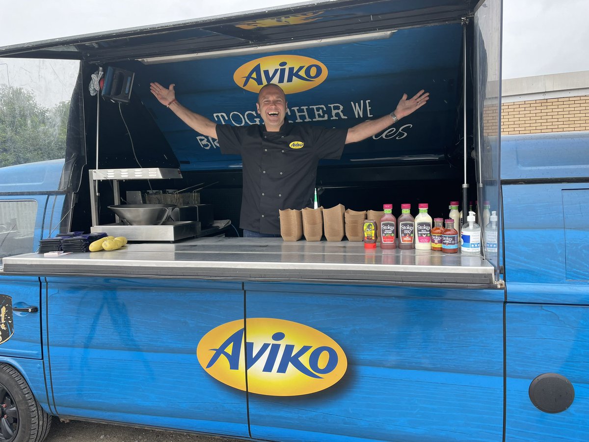 <a href="/AvikoUK/">Aviko UK</a> thanks for coming to #support #hospitalitykicks giving the hungry players loaded fries!