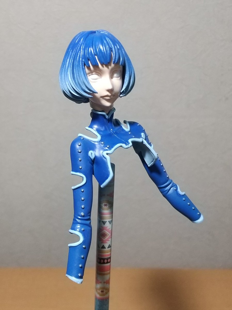 hmachi7's tweet image. ボディの方はほぼ完了し、顔を始めてます。肌色吹いて目を白くしてクリアを吹いたところです。初めてドッキングしてみました。
#スピンドル #SPINDLE
