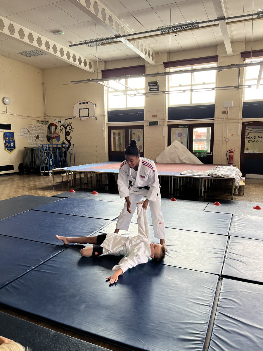 The Mintridge Foundation (@mintridgefdn) on Twitter photo We have had such a good morning at <a href="/PrimaryWarboys/">Warboys Primary Academy</a> with <a href="/nekodadavis_57/">Nekoda Davis OLY</a>!
The students are learning some new #Judo skills and testing their perseverance skills during the sessions today.
#SportingRoleModel #Judo #Inspire We have had such a good morning at <a href="/PrimaryWarboys/">Warboys Primary Academy</a> with <a href="/nekodadavis_57/">Nekoda Davis OLY</a>!
The students are learning some new #Judo skills and testing their perseverance skills during the sessions today.
#SportingRoleModel #Judo #Inspire