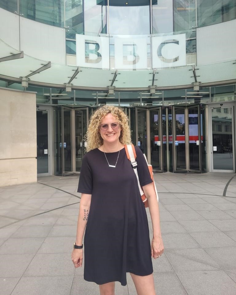 . @RCOT_Lauren was on @BBCWomansHour this morning 📻 She was GREAT! You'll love her advice 👇🏻 Visit loom.ly/2jDbj2s and jump to 31 mins in to catch up. More about our new 'How to manage your energy levels' guide: loom.ly/UeIV2gw. More #OTHacks coming soon!