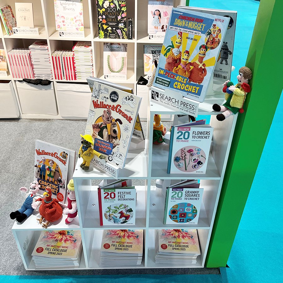 Search Press Circle tweet media