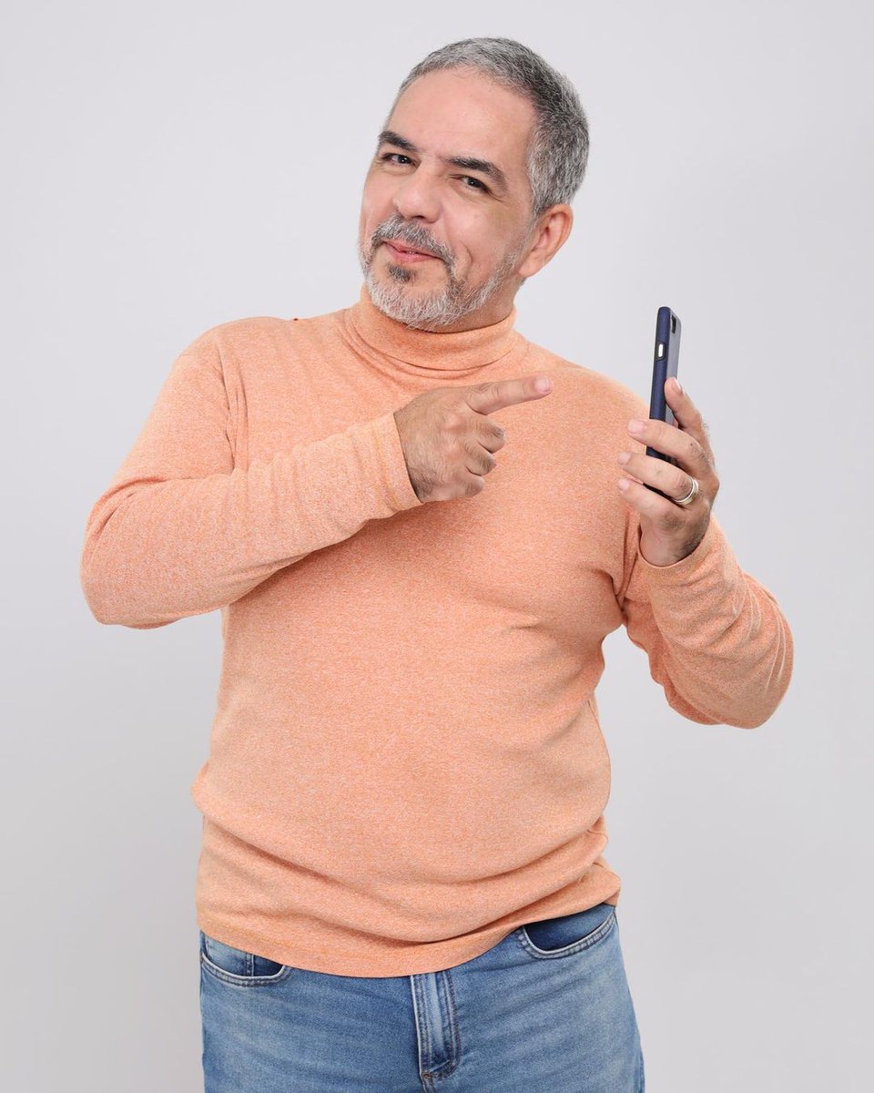 Já mandou aquela mensagem pra gente através do whatsapp? 📱Peça sua música preferida, peça aquele alô e ainda fique por dentro das nossas novidades!

Salve o número pra não esquecer: 81 7341-4765 🧡

#recifefm #aminhapaixao <a href="/realalexlucena/">Alex Lucena</a>