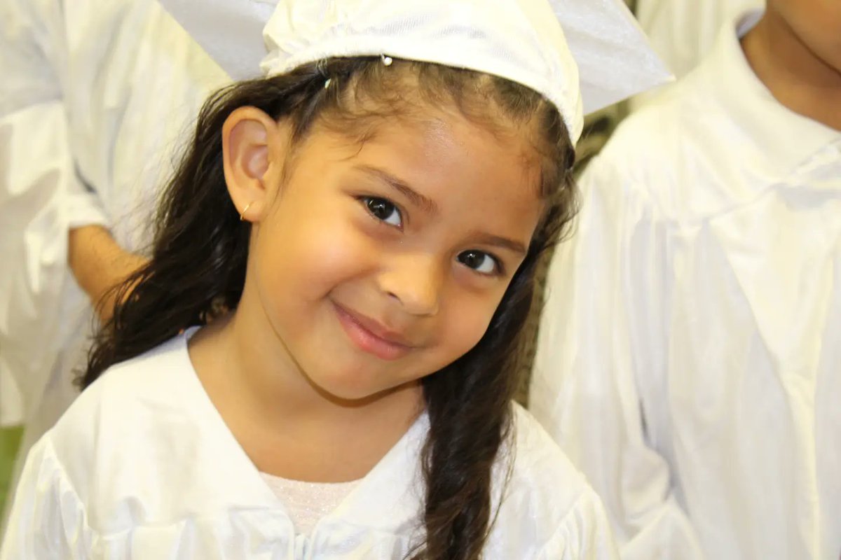 PS59BK's tweet photo. What beautiful  stepping up and graduation ceremonies yesterday! 
Congrats to all the students and their families! For more pics, head to our IG page @ps_59_bk

#excellencealways
#ontheirway https://t.co/QWTpuqQriL