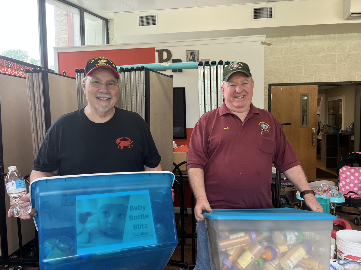 CareNet_Friends's tweet photo. Day Two of collecting Baby Bottles for our Baby Bottle Blitz!! Thanks to ALL our amazing helpers and volunteers!
If you’ve not returned your bottle, PLEASE DO, even if empty! We desperately need your help in this effort, as each bottle not returned costs us a couple of dollars. https://t.co/GdnkUBw5pB