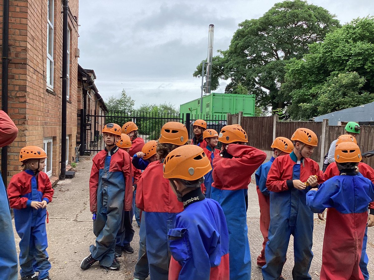 StThomasCofEAcademy tweet media