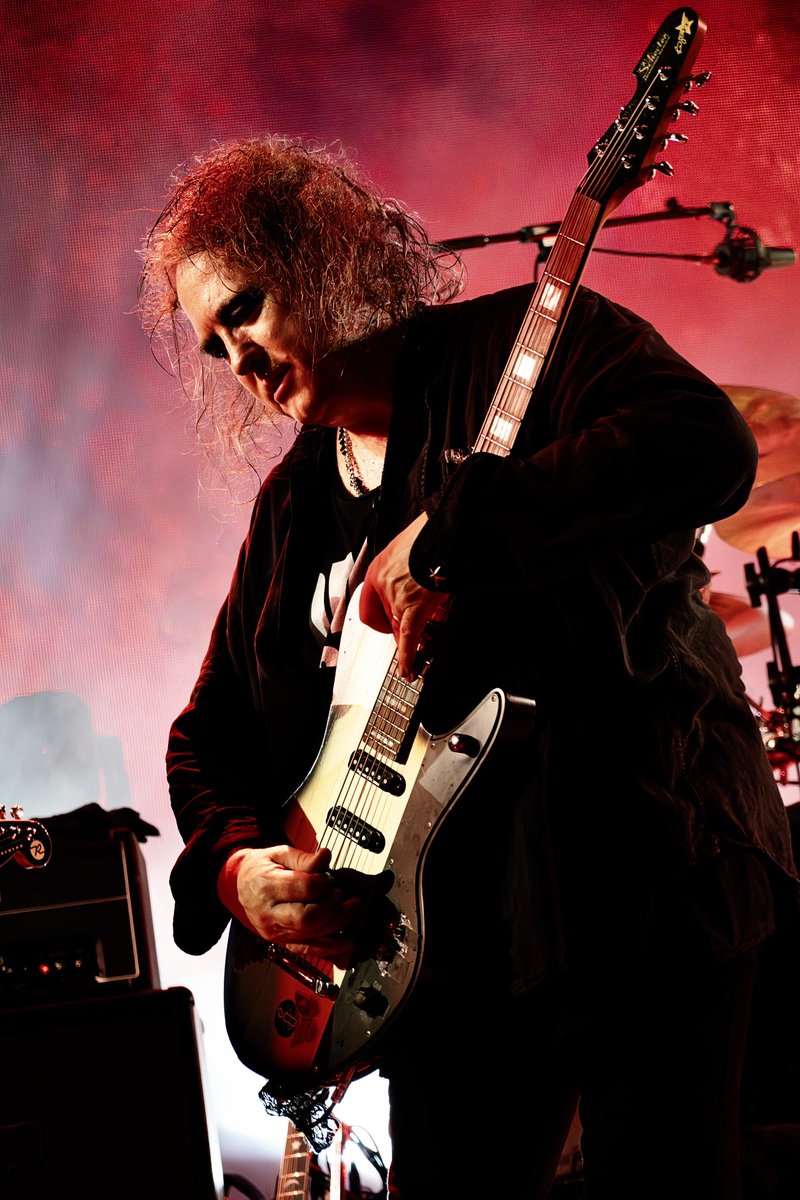 SoundsThese's tweet photo. @RobertSmith thank you for being AMAZING! https://t.co/OPmhuAXBSr