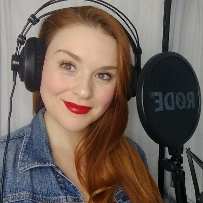 Our new episode is live! We had the amazing opportunity to interview indie voice actress @rsmoushall! She talked about her experience in today's gaming industry and also talked about some of her favorite gaming franchises!

Give it a listen!

open.spotify.com/episode/4Ll98j…