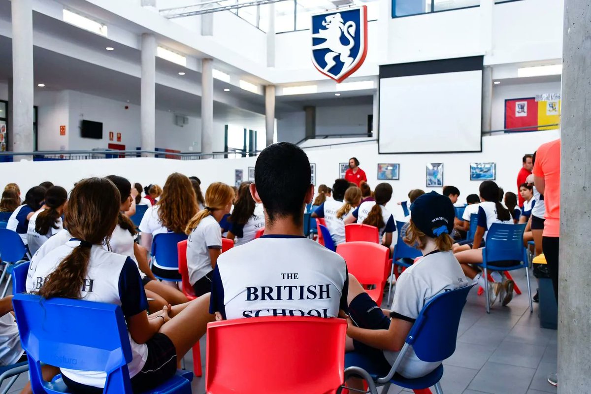 Our secondary students showcase their knowledge and resilience as they dive into a captivating quiz after their inspiring race against hunger. Combining education and compassion, they prove that their hunger for making a difference knows no bounds