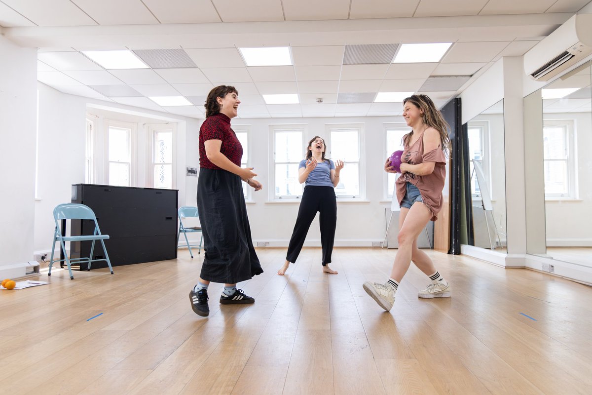 EdPersephone's tweet photo. ⚠️Gorgeous Rehearsal Photos⚠️

Thank you so much to @charlie_lyne for these peeks into the Persephone rehearsal room! 

Our LONDON PREVIEWS 5, 8, 9th July at @TheHenChickens
🎟️https://t.co/kAgoMJo4Uy

We're in Edinburgh 4-19 August! 

#EdFringe23 #FillYerBoots #LondonTheatre https://t.co/CI8QZ6KkRi