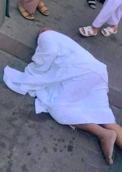 Maleek_Anas__'s tweet photo. He died when he performing Hajj.
Yah Allah forgive him, grant him janatul firdous and save him from the punishment of the grave 🤲. https://t.co/Cia6p2Zvmy