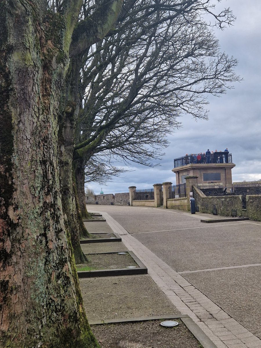 Guided tours of Londonderrys historic City Walls available from the Siege Museum!! The only tour to include a visit to the top of Walker's Plinth! <a href="/VisitDerry/">Visit Derry</a> <a href="/dcsdcouncil/">Derry Strabane Cncl</a> <a href="/TowerHotelNI/">Tower Hotel Derry</a> <a href="/ArtsCouncilNI/">Arts Council of Northern Ireland</a> <a href="/NITouristBoard/">Tourism NI</a> <a href="/TourismIreland/">Tourism Ireland</a> <a href="/keirontourish/">Keiron Tourish</a>