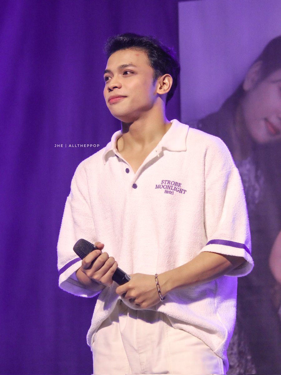 AllThePPop's tweet photo. The Big Brother Theo!

PLUUS in SMCebu 
#PLUUSatSMCityCebu
#WEGOSUMallTour 
@pluus_official 
#PLUUSTHEO https://t.co/g7Y8gxGfJW
