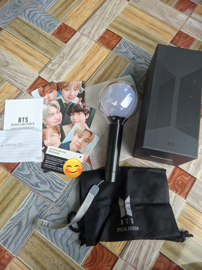 Amengs06's tweet photo. Tag. WTS!! Want to sale Army bom bts versi SE Fullset
650 nego tipis
Dom Indramayu
Bisa Shopee Spaylater!! 
Kim namjoon kim Seokjin min Yoongi Jung hoseok park jimin kim taehyung jeon jungkook BTS!!! https://t.co/nDOJLJzkkf